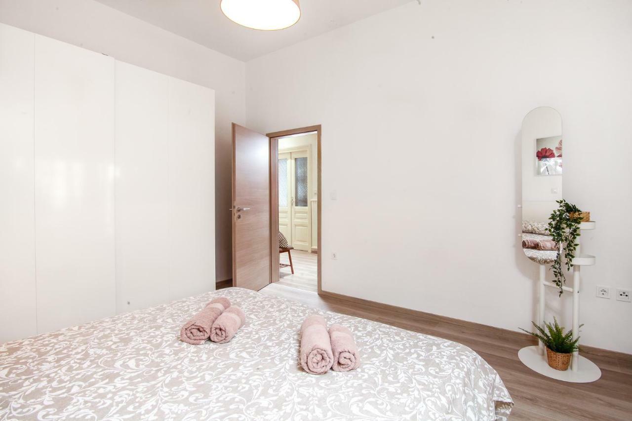 Apartment Kensi*** Pula Luaran gambar